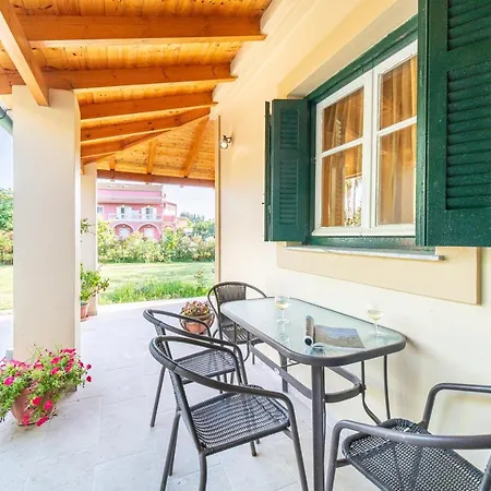 Corfu House In River * Potamos (Corfu)