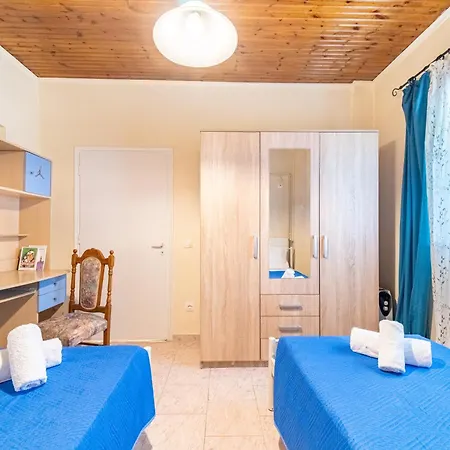Corfu House In River * Potamos (Corfu)