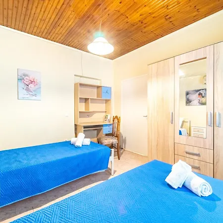 Corfu House In River Potamos (Corfu)